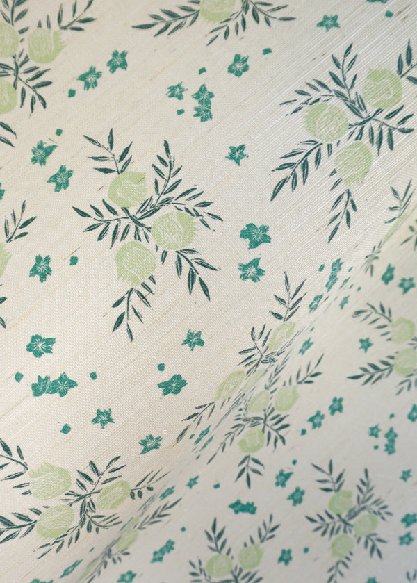 Pomegranate Grasscloth Wallpaper in Celery